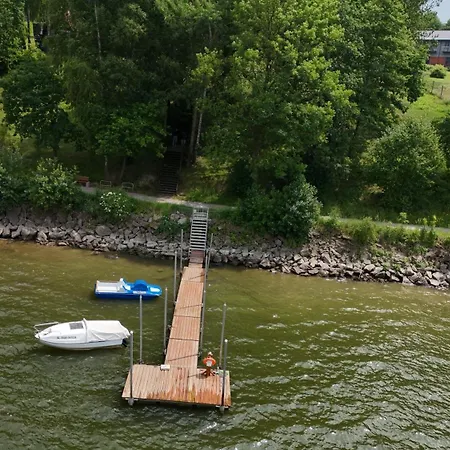 Nad Jeziorem Apartment